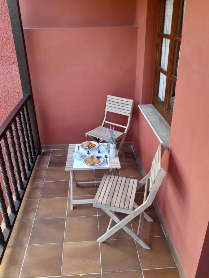 Willa La Carlota Llames de Pría Zewnętrze zdjęcie